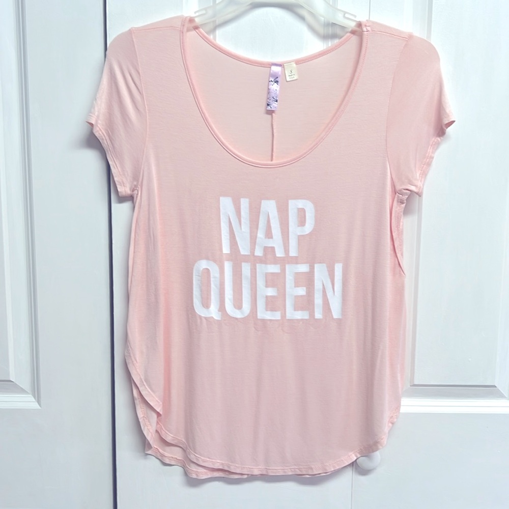 Alya Baby Pink Rayon Graphic Short Sleeve Tee Shirt Size S Nap Queen